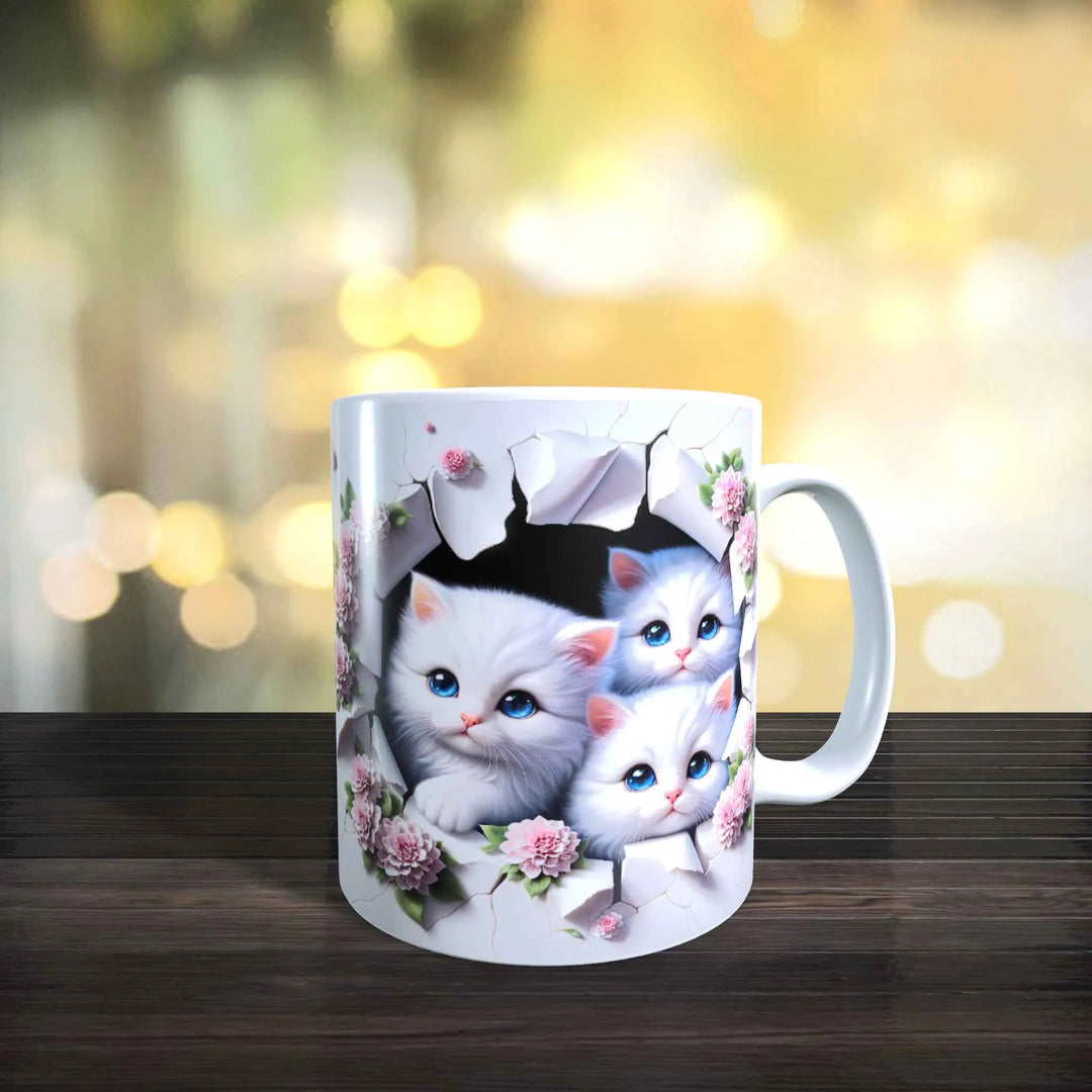 Keramiktasse mit 3D-Katzenmotiv, mehrere niedliche Katzenbabys mit floraler Dekoration