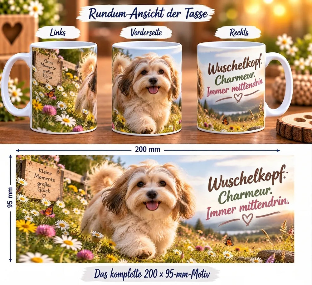 Havaneser-Tasse aus drei Perspektiven und vollständiges Druckmotiv mit Hund, Blumenwiese, Schmetterlingen und Spruch