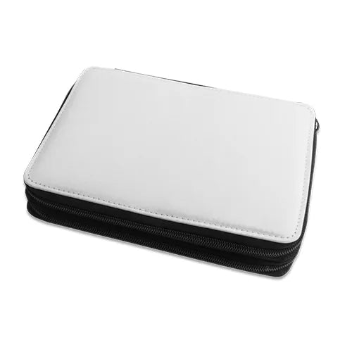 Leeres personalisierbares Schulmäppchen mit weißer bedruckbarer Oberfläche und Reißverschluss