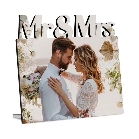 MDF Fotoaufsteller mit Schriftzug Mr & Mrs und Hochzeitsfoto – romantisches Geschenk zur Hochzeit.